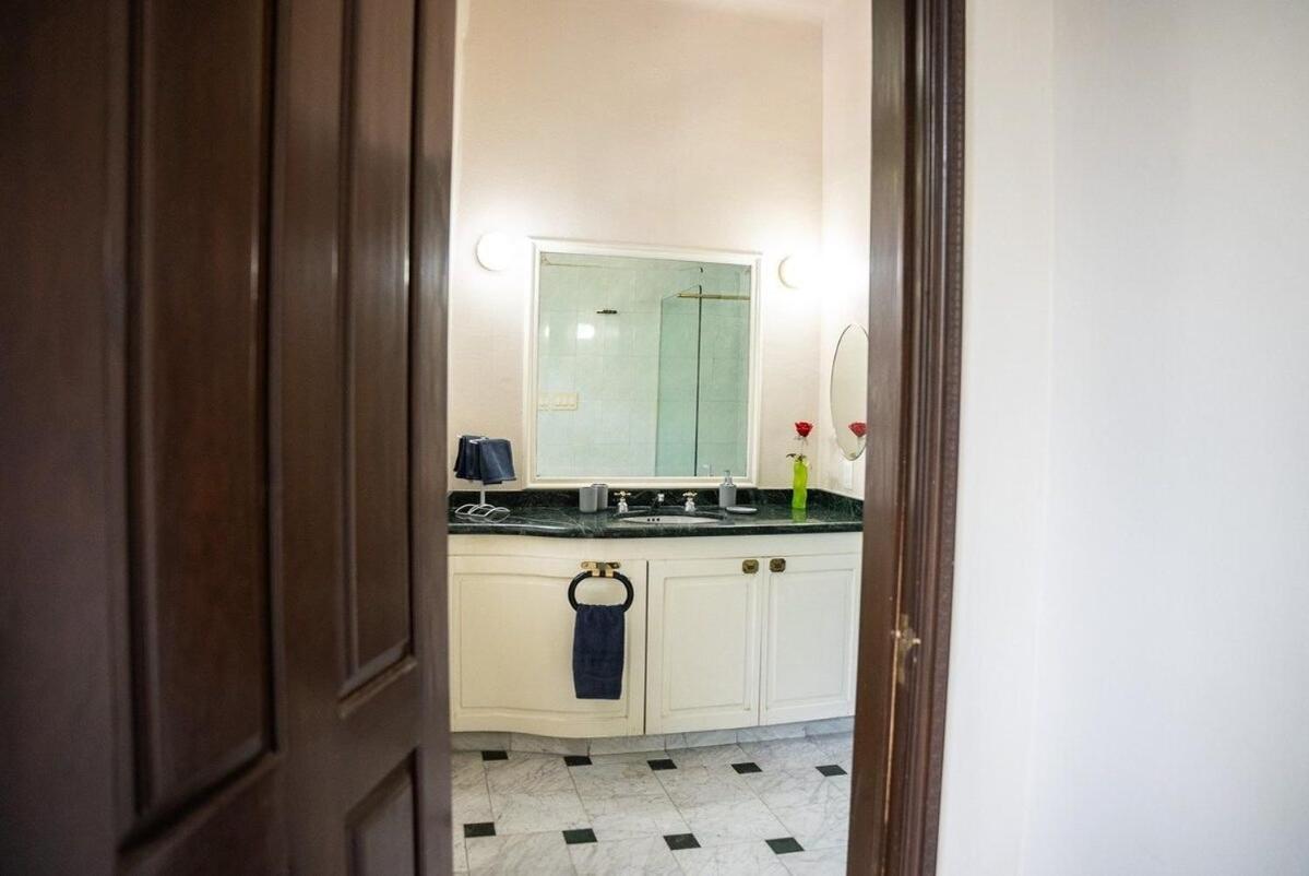 Habitaciones En Excelente Ubicacion Para 8 Personas Мехико Экстерьер фото